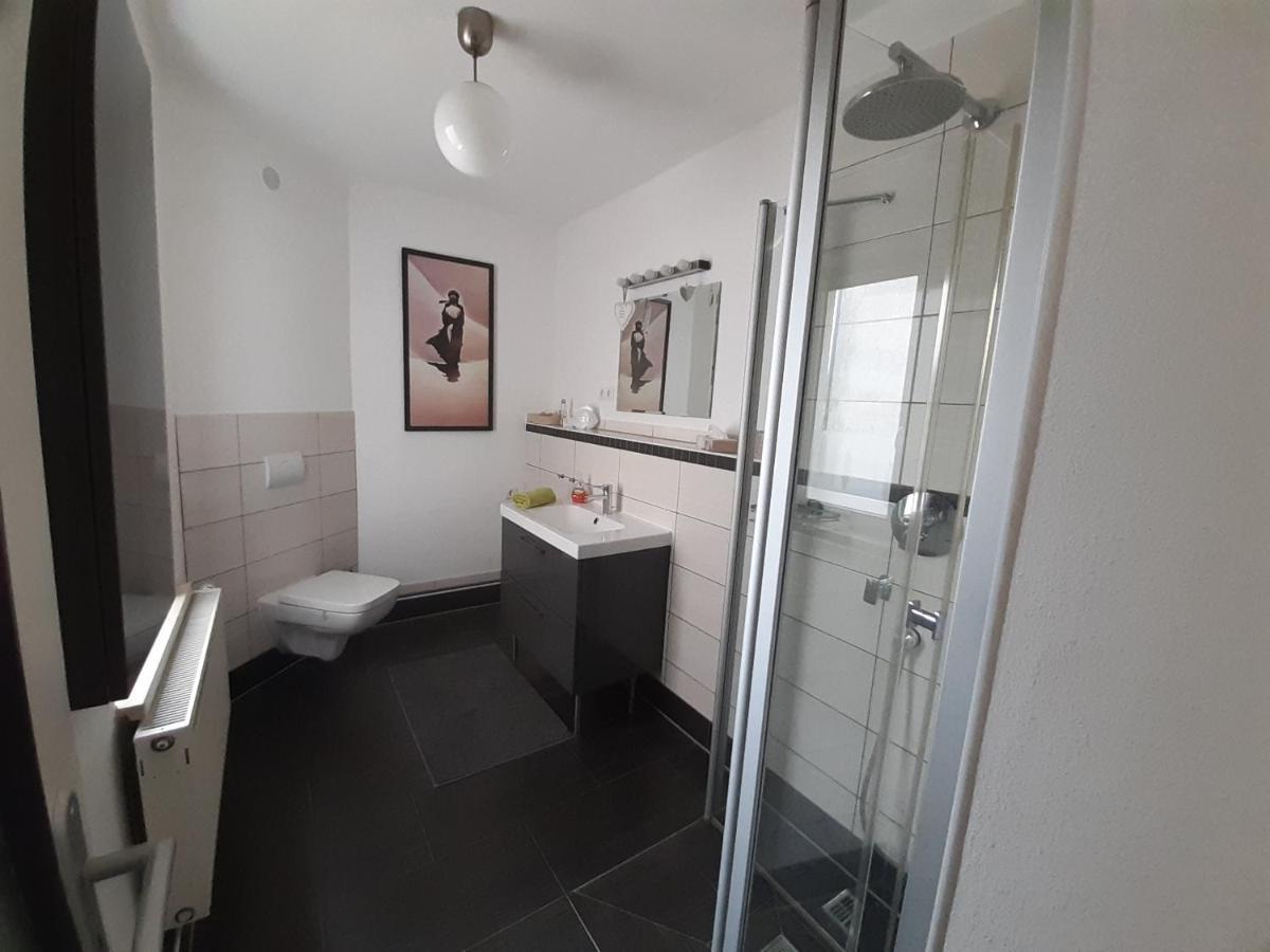 Ferienwohnung John إيزيناخ المظهر الخارجي الصورة